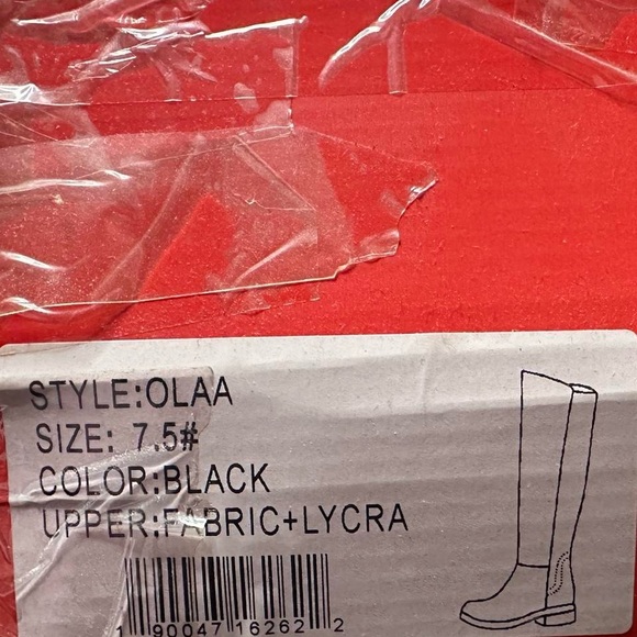 Elegant Black Knee-High Women's Boots - Picture 7 of 7